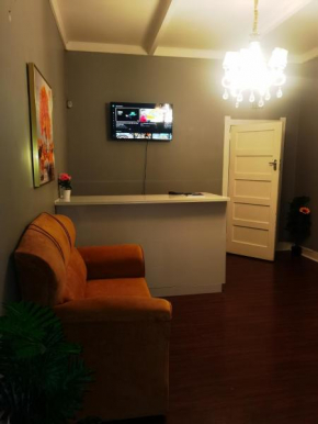 Yellow Stars Guesthouse Ltd